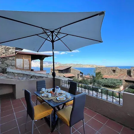 아파트 San Teodoro Punta Est Ampio Trilocale Vista Mare