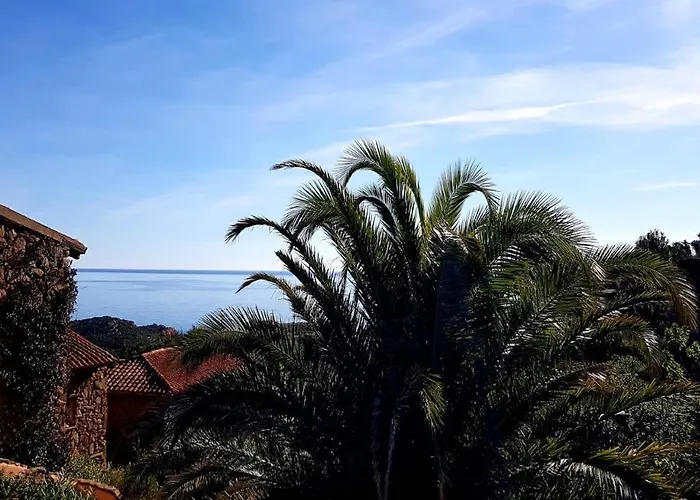 San Teodoro Punta Est Ampio Trilocale Vista Mare Apartmán