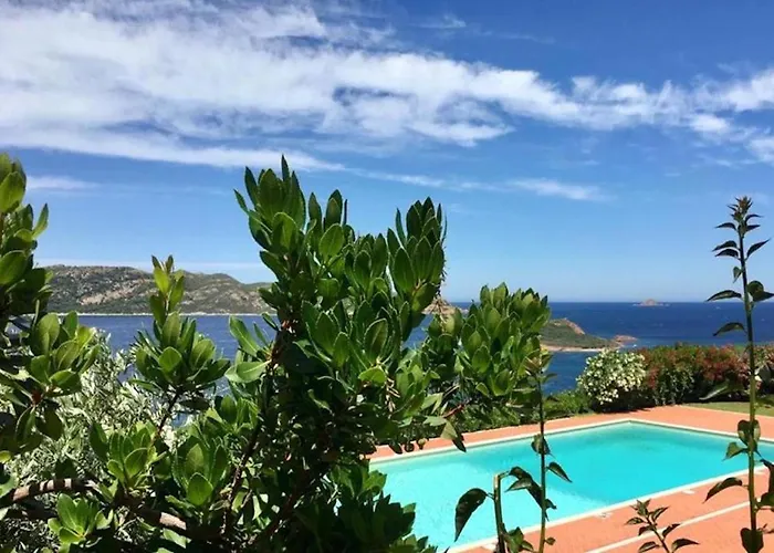San Teodoro Punta Est Ampio Trilocale Vista Mare