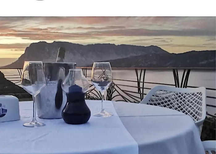 San Teodoro Punta Est Ampio Trilocale Vista Mare *
